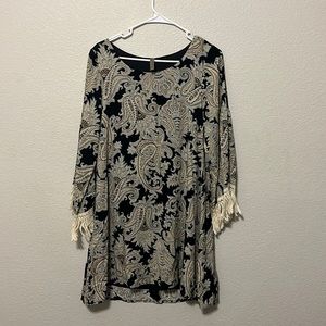 Woman’s small dress